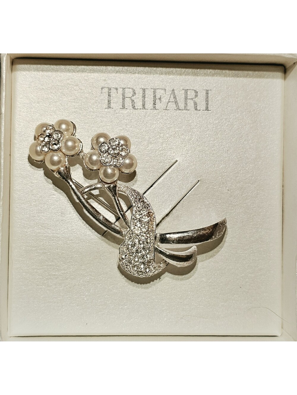 Vintage Trifari Flower Bouquet Brooch Faux Pearl Rhinestone Original Box